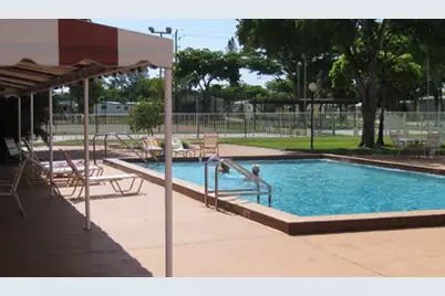 5010 NW 2nd Avenue NW, Deerfield Beach, FL 33064 - Photo 37