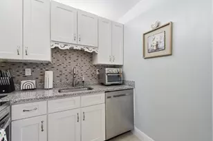 815 Flanders Q, Delray Beach, FL 33484 - Photo 11