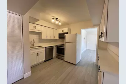 701 SE 4th Street #Apt West, Boynton Beach, FL 33435 - Photo 3