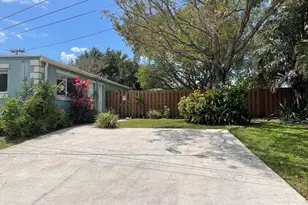 701 SE 4th St, Boynton Beach, FL 33435 - Photo 11