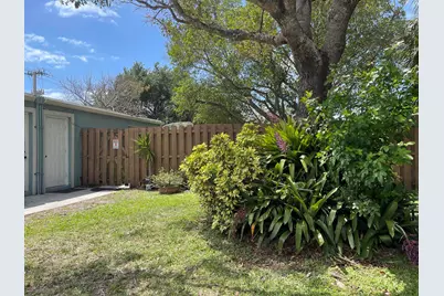 701 SE 4th Street #Apt West, Boynton Beach, FL 33435 - Photo 13