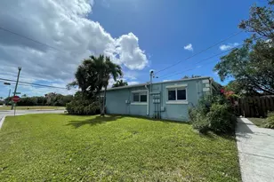 701 SE 4th St, Boynton Beach, FL 33435 - Photo 9