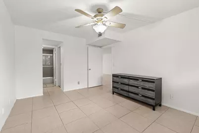 9340 Lagoon Place #206, Davie, FL 33324 - Photo 19