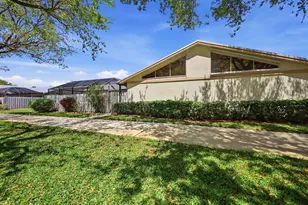 8853 Andy Ct, Boynton Beach, FL 33436 - Photo 1