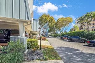 390 Golfview Rd, North Palm Beach, FL 33408 - Photo 27
