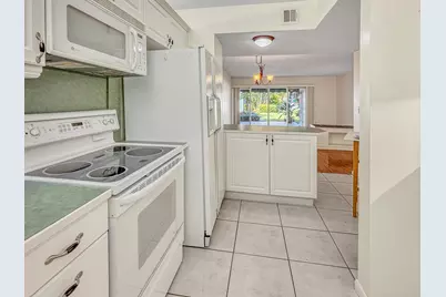 390 Golfview Road #G, North Palm Beach, FL 33408 - Photo 17