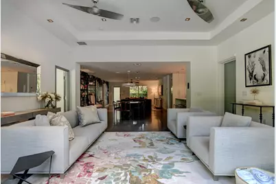 717 NE 1st Court, Delray Beach, FL 33483 - Photo 9