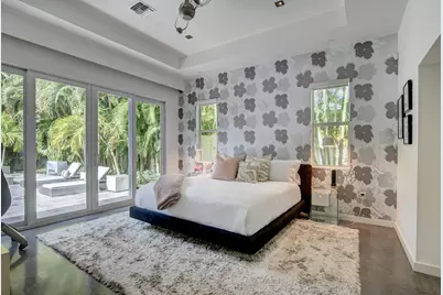 717 NE 1st Court, Delray Beach, FL 33483 - Photo 25