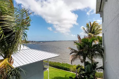 975 NW Flagler Avenue #302, Stuart, FL 34994 - Photo 31