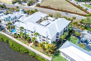 975 NW Flagler Ave, Stuart, FL 34994 - Photo 1