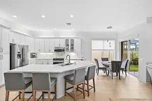 10797 Carmelcove Cir, Boynton Beach, FL 33473 - Photo 9