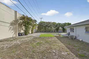 9774 Jonquil Cir S, Palm Beach Gardens, FL 33410 - Photo 45