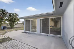 9774 Jonquil Cir S, Palm Beach Gardens, FL 33410 - Photo 43