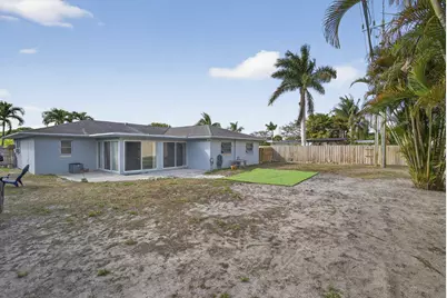 9774 Jonquil Circle S, Palm Beach Gardens, FL 33410 - Photo 37