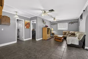 9774 Jonquil Cir S, Palm Beach Gardens, FL 33410 - Photo 23