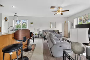 7106 Taylorwood Dr, Lake Worth, FL 33467 - Photo 13