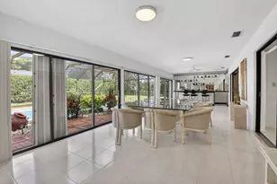 2101 NW 25th St, Boca Raton, FL 33431 - Photo 29