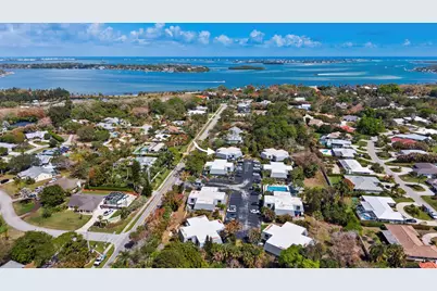 3852 SE Jefferson Street, Stuart, FL 34997 - Photo 33