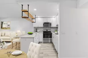 247 Ventnor R, Deerfield Beach, FL 33442 - Photo 15