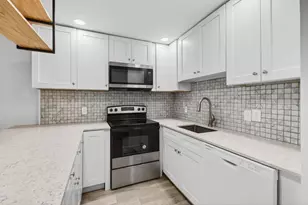 247 Ventnor R, Deerfield Beach, FL 33442 - Photo 19