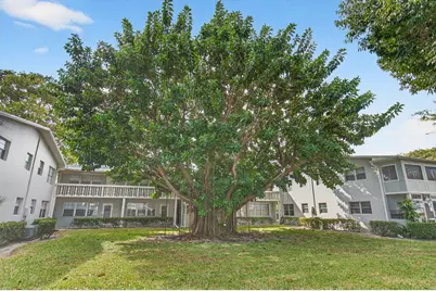 247 Ventnor R, Deerfield Beach, FL 33442 - Photo 45