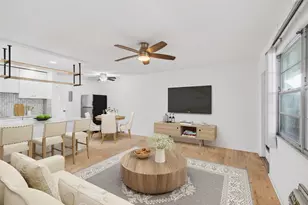 247 Ventnor R, Deerfield Beach, FL 33442 - Photo 5