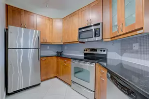 500 Uno Lago Dr, Juno Beach, FL 33408 - Photo 3