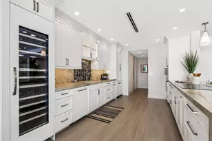 2818 SE Dune Dr, Stuart, FL 34996 - Photo 9