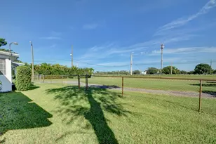 6698 Belvedere Rd, West Palm Beach, FL 33413 - Photo 5