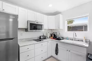 7932 SE Skylark Ave, Hobe Sound, FL 33455 - Photo 29