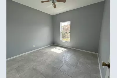 974 SE Albatross Avenue, Port Saint Lucie, FL 34983 - Photo 15