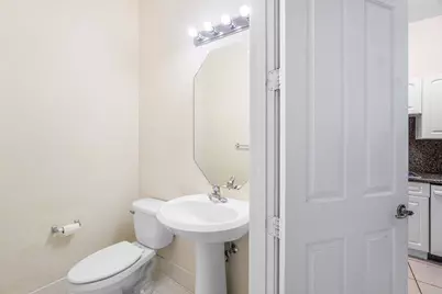 2501 Venetian Court, Boynton Beach, FL 33426 - Photo 9