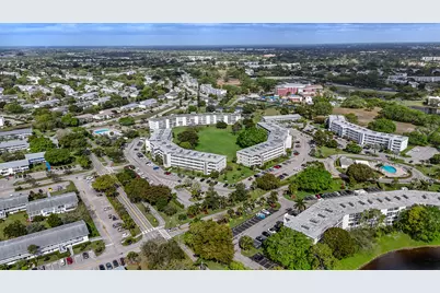 297 Farnham M, Deerfield Beach, FL 33442 - Photo 13