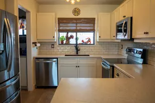 3510 SE Sandpiper Ct, Port Saint Lucie, FL 34952 - Photo 3