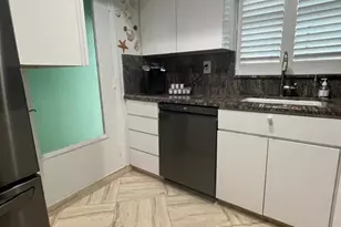 117 Lehane Terrace, North Palm Beach, FL 33408 - Photo 7