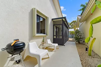 125 Harbourside Circle, Jupiter, FL 33477 - Photo 45