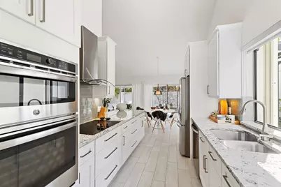 125 Harbourside Circle, Jupiter, FL 33477 - Photo 15