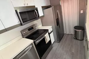 10343 Greenhouse Rd, Pembroke Pines, FL 33026 - Photo 9