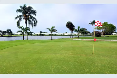 1005 Siesta Avenue, Boynton Beach, FL 33426 - Photo 13