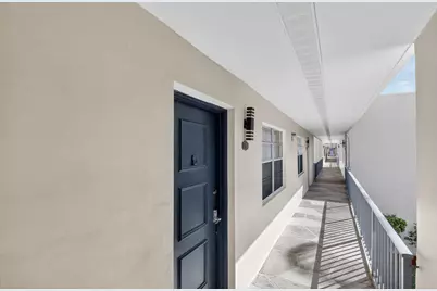 173 Flanders D, Delray Beach, FL 33484 - Photo 9