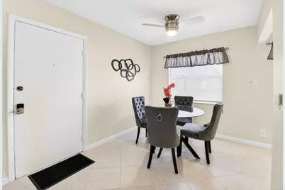 173 Flanders D, Delray Beach, FL 33484 - Photo 17