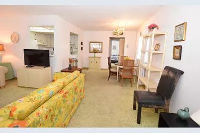 715 Saxony O, Delray Beach, FL 33446 - Photo 7