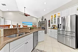 2395 Kemps Bay, West Palm Beach, FL 33411 - Photo 5