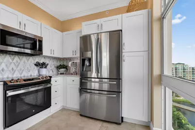 700 E Boynton Beach Boulevard #Ph 2, Boynton Beach, FL 33435 - Photo 13