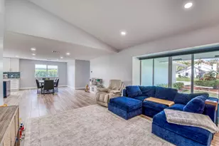 6062 Wood Lake Rd, Jupiter, FL 33458 - Photo 9