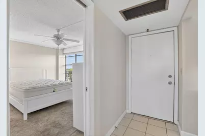 20 Royal Palm Way #602, Boca Raton, FL 33432 - Photo 3