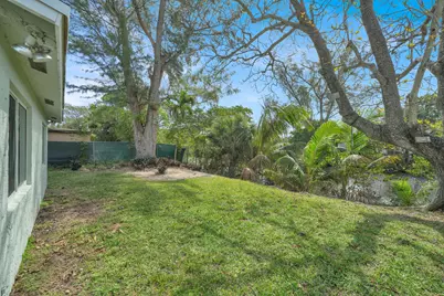 64 NE 7th Court, Deerfield Beach, FL 33441 - Photo 5