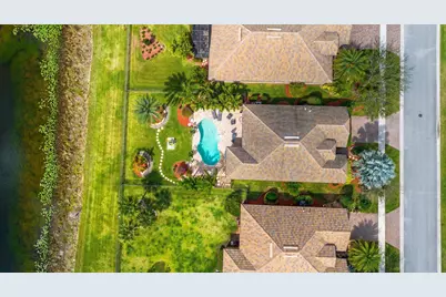 2853 Siena Circle, Wellington, FL 33414 - Photo 45