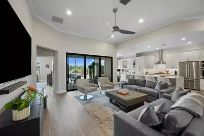 2853 Siena Circle, Wellington, FL 33414 - Photo 7