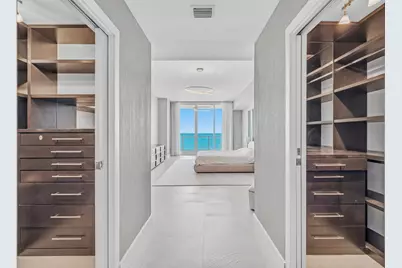 50 S Pointe Drive #1201/08, Miami Beach, FL 33139 - Photo 15